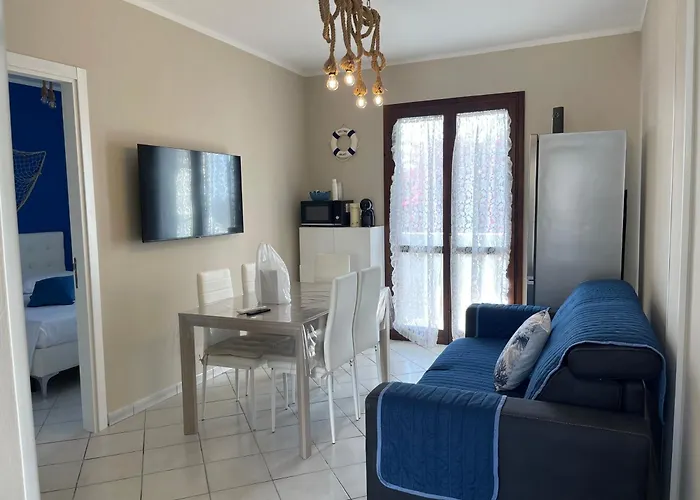 Semesterbostad A Due Passi Dal Mare